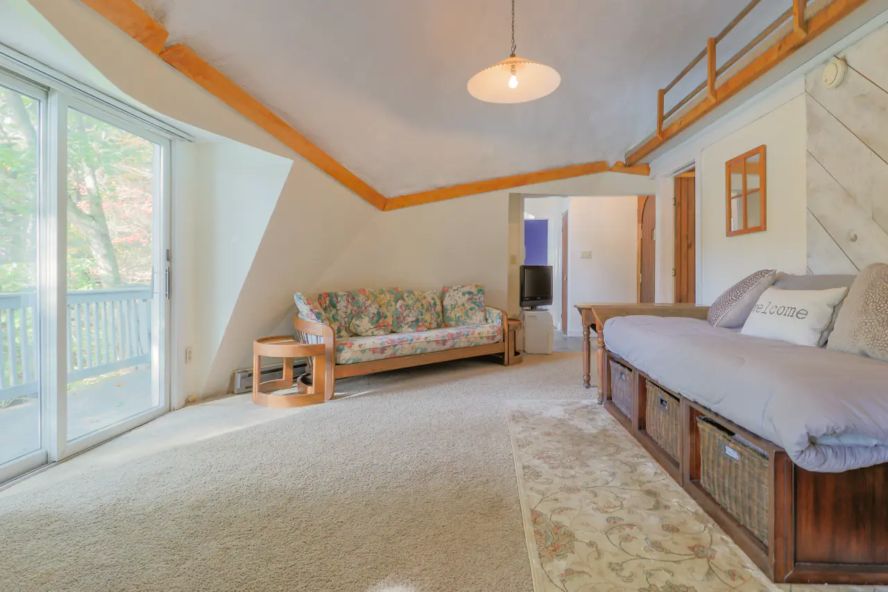 The Dome House 2 BD Vacation Rental in Boothbay, ME Vacasa