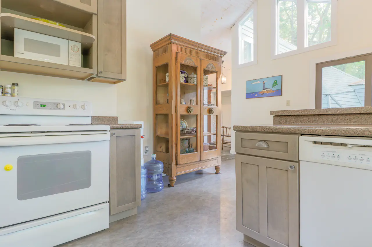 The Dome House 2 BD Vacation Rental in Boothbay, ME Vacasa