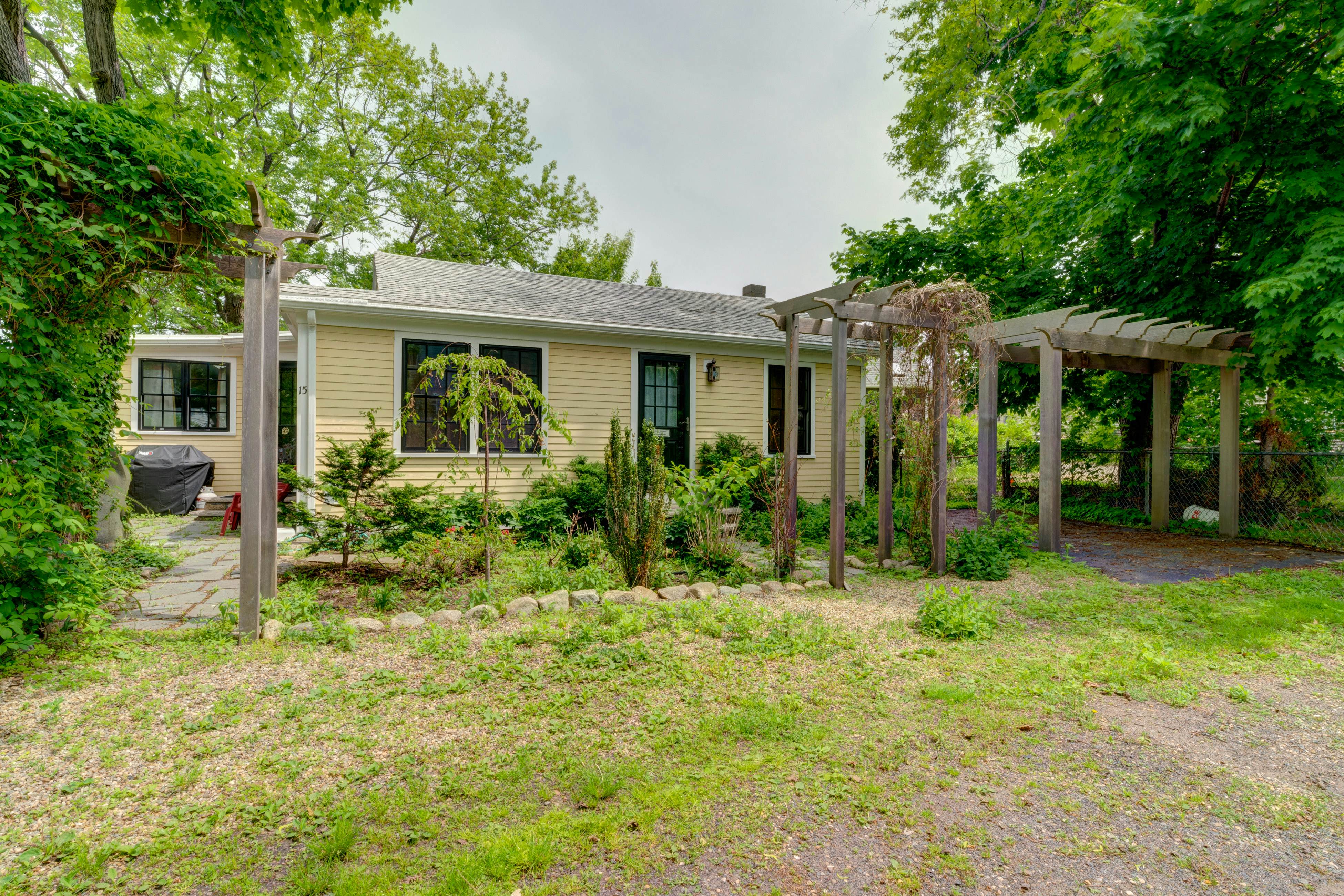 Vintage Rockport Escape