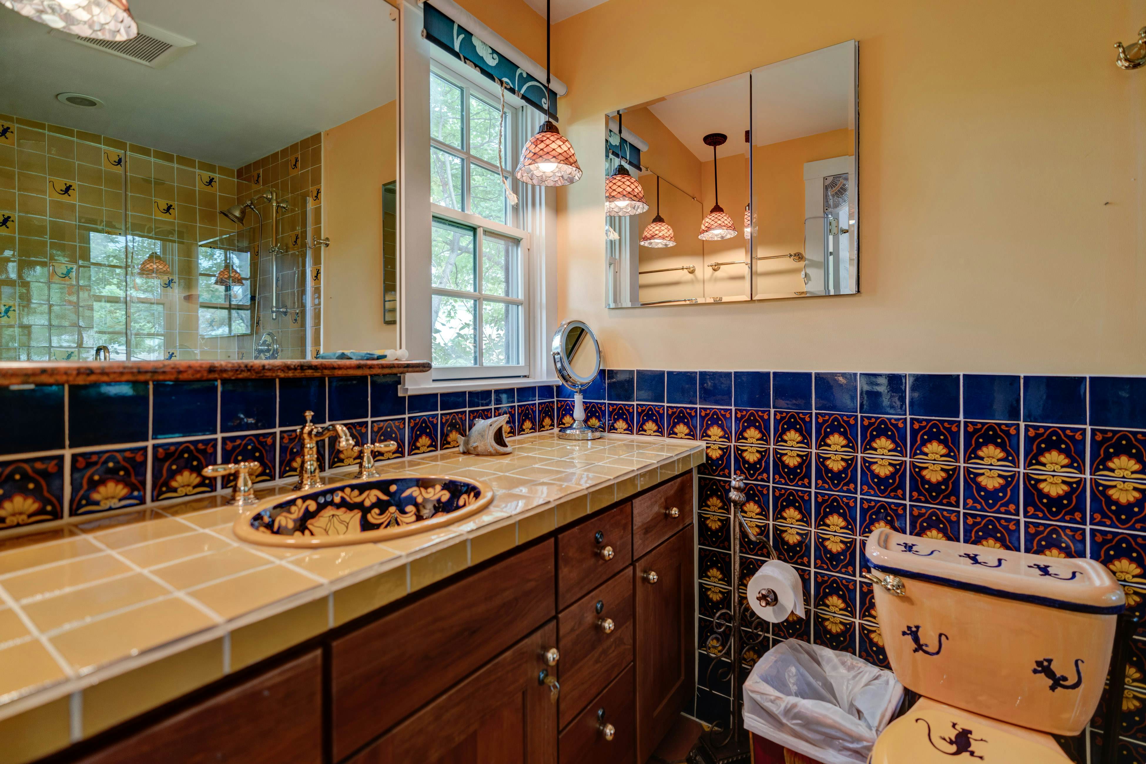 Vintage Rockport Escape