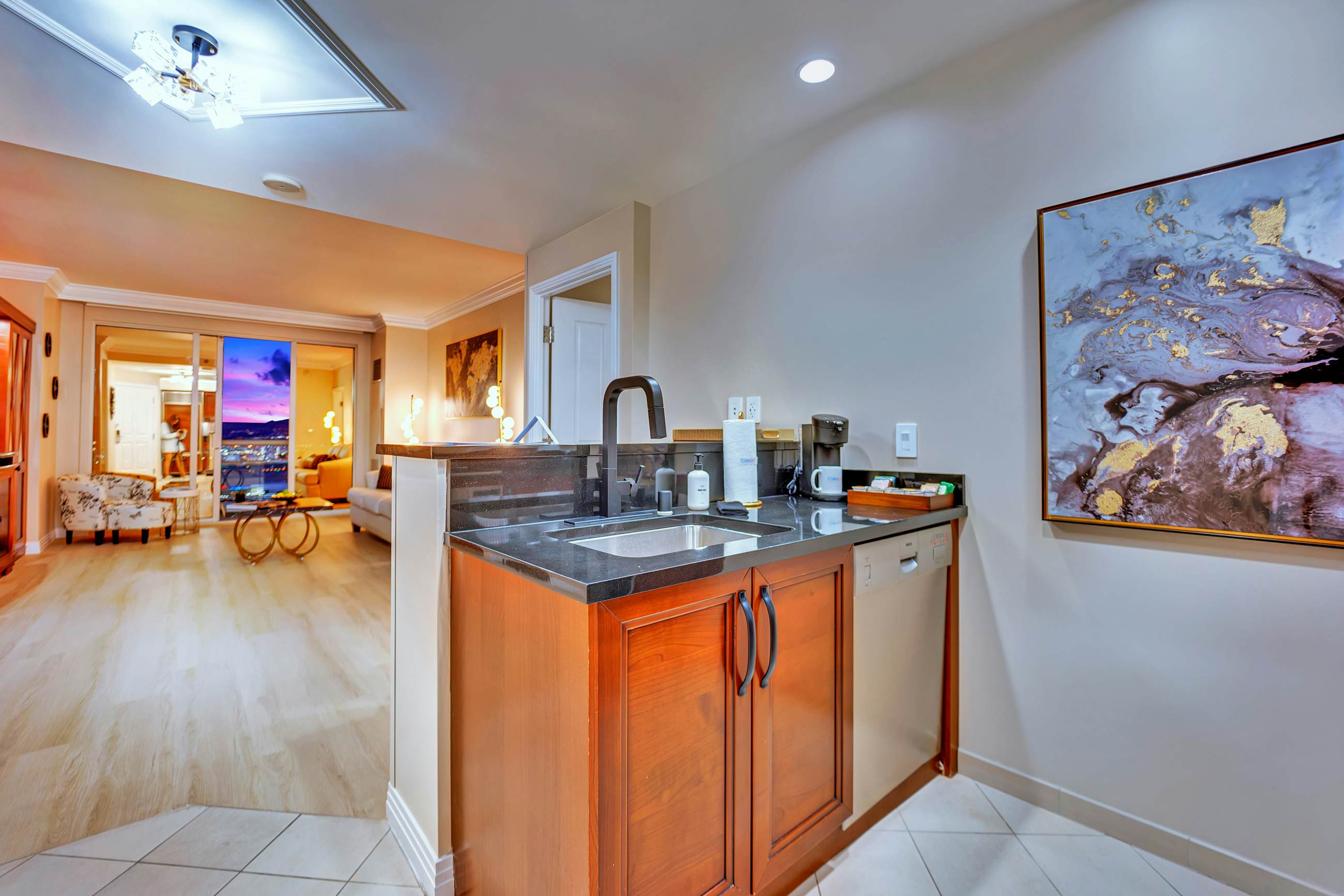 Skyline Serenity-Strip,Pool,F1 View-No Resort Fee