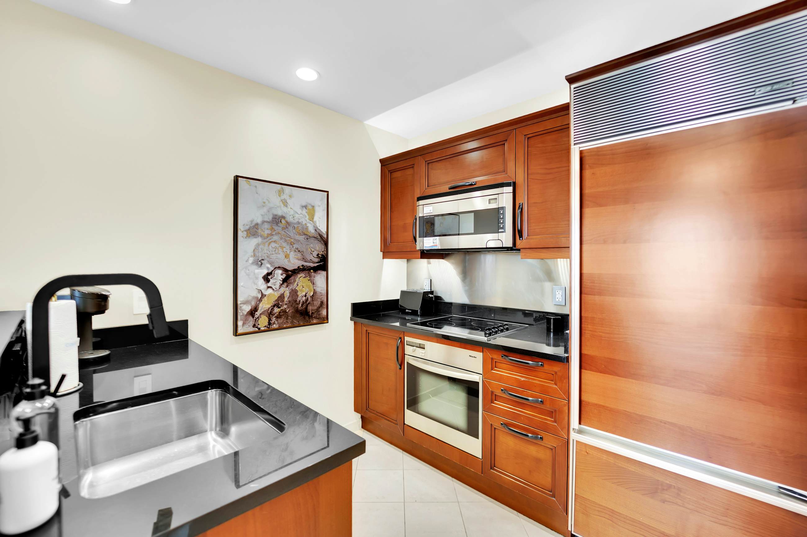 Skyline Serenity-Strip,Pool,F1 View-No Resort Fee