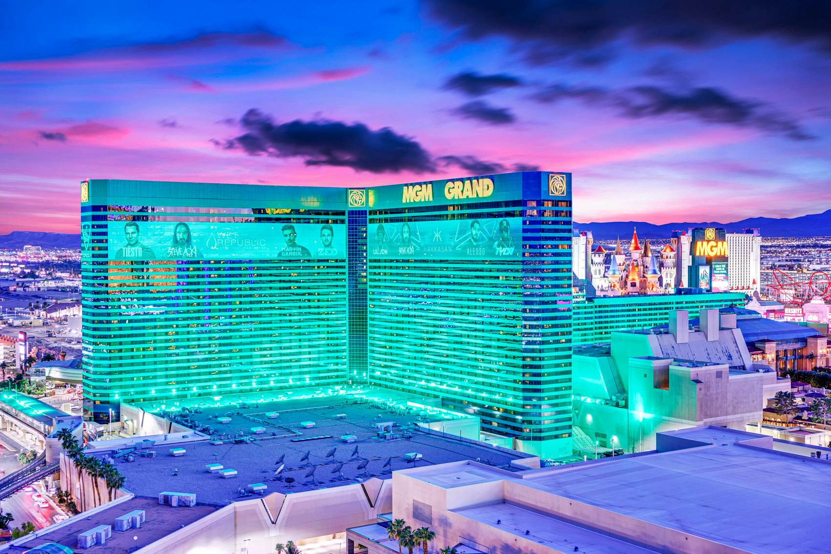 Skyline Serenity-Strip,Pool,F1 View-No Resort Fee