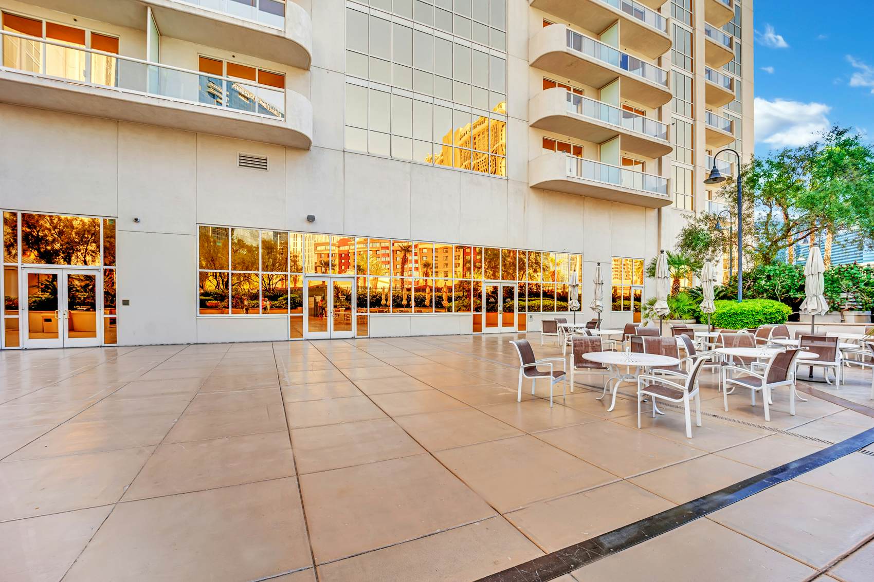 Skyline Serenity-Strip,Pool,F1 View-No Resort Fee