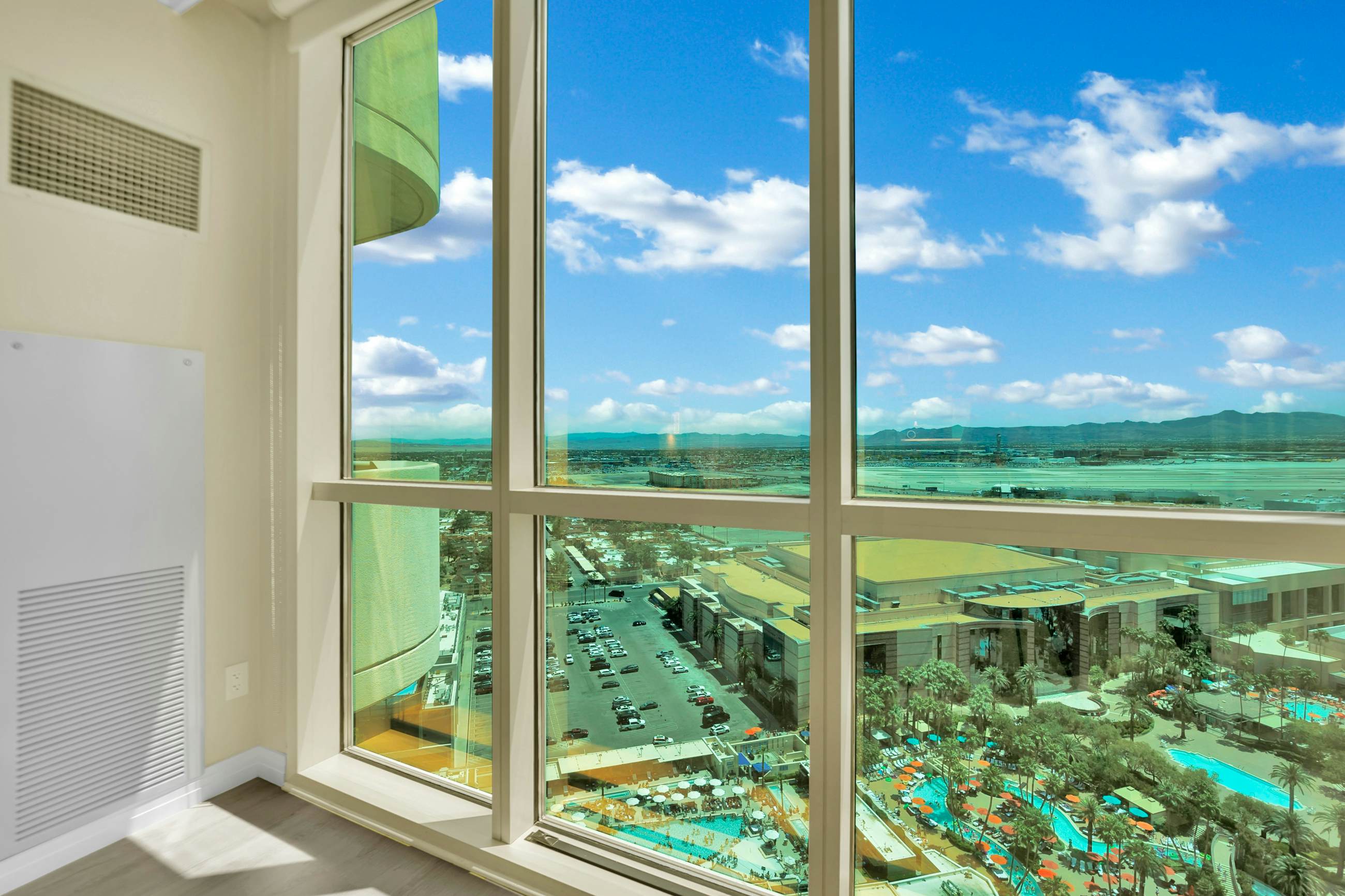 Skyline Serenity-Strip,Pool,F1 View-No Resort Fee