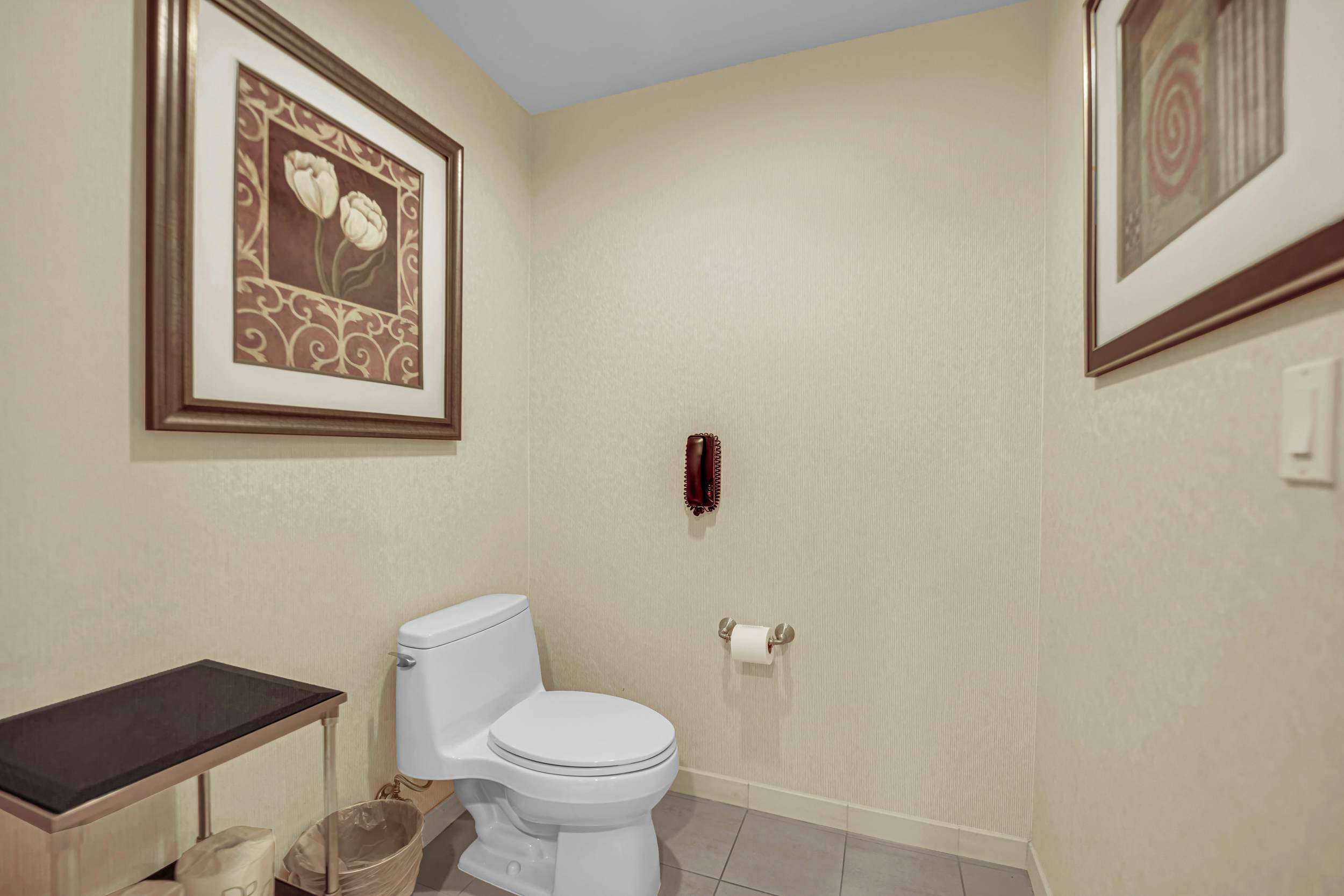 Kintsugi Retreat-Condo-Balcony-StripView