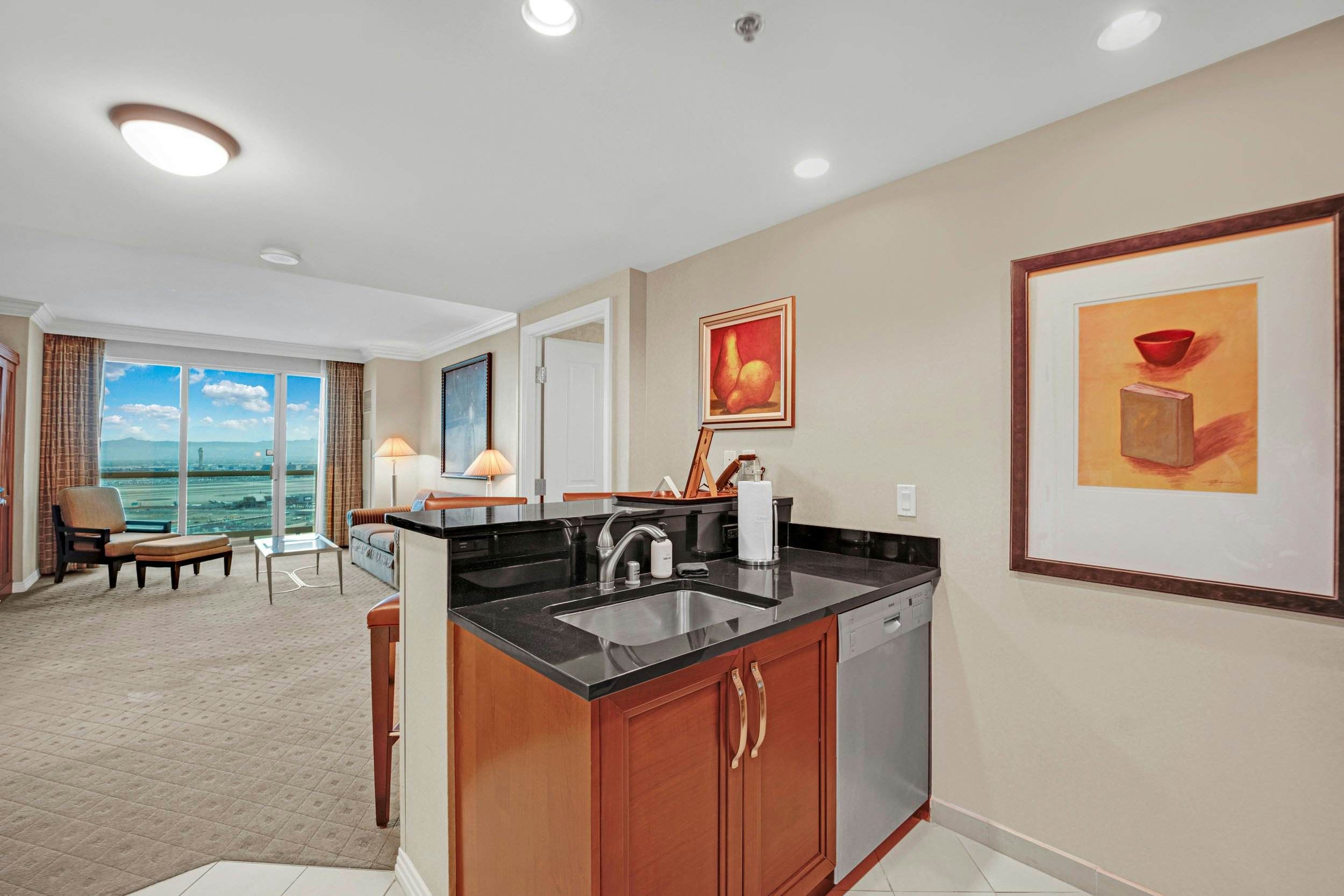 Kintsugi Retreat-Condo-Balcony-StripView