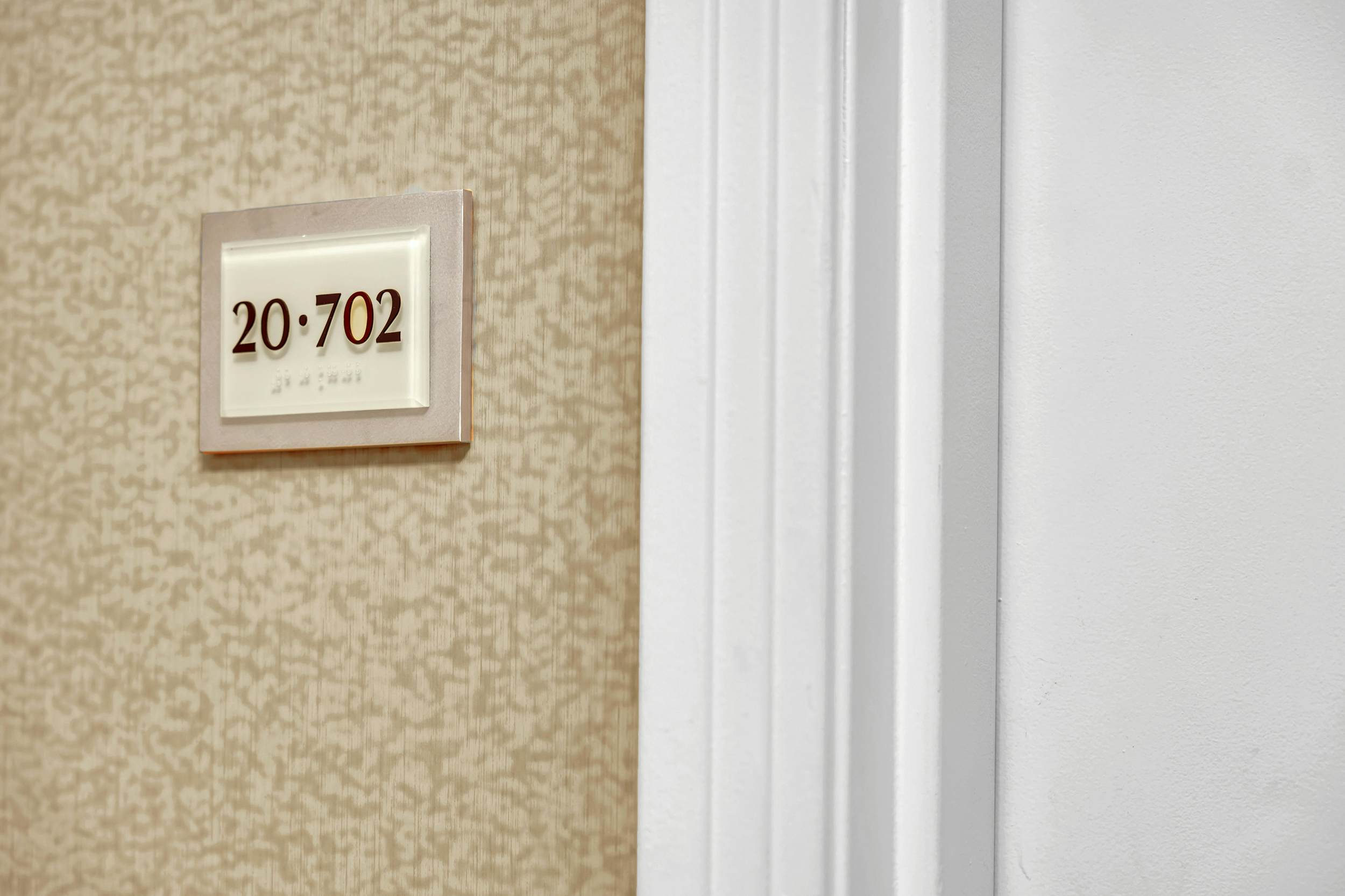 Kintsugi Retreat-Condo-Balcony-StripView