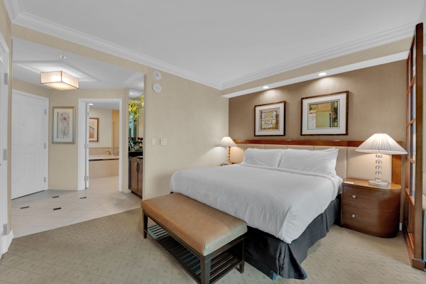 Mirai MGM @ MGM Signature