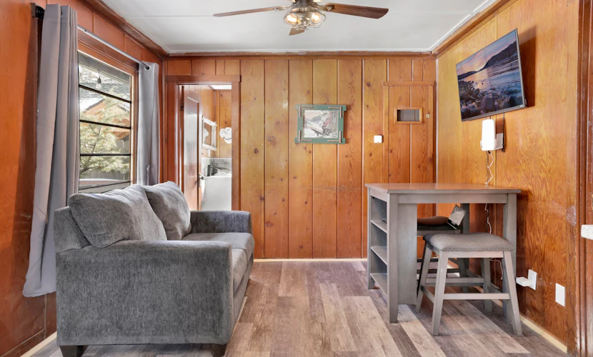 Sunset Lakeside Couples Cottage at Big Bear Lake