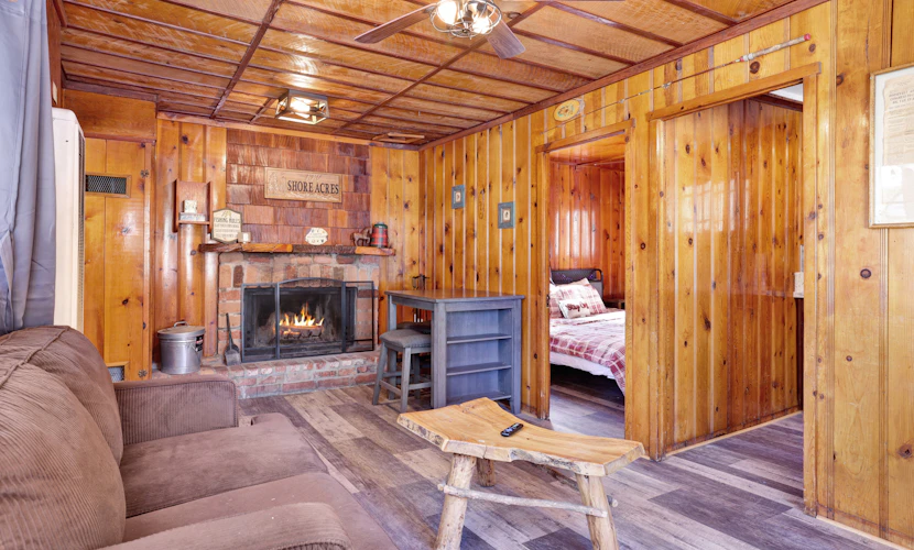 Little Pines Couples Lakeside Cottage at Big Bear Lake