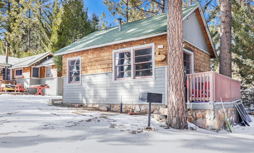 Juniper Lakeside Couples Retreat at Big Bear Lake