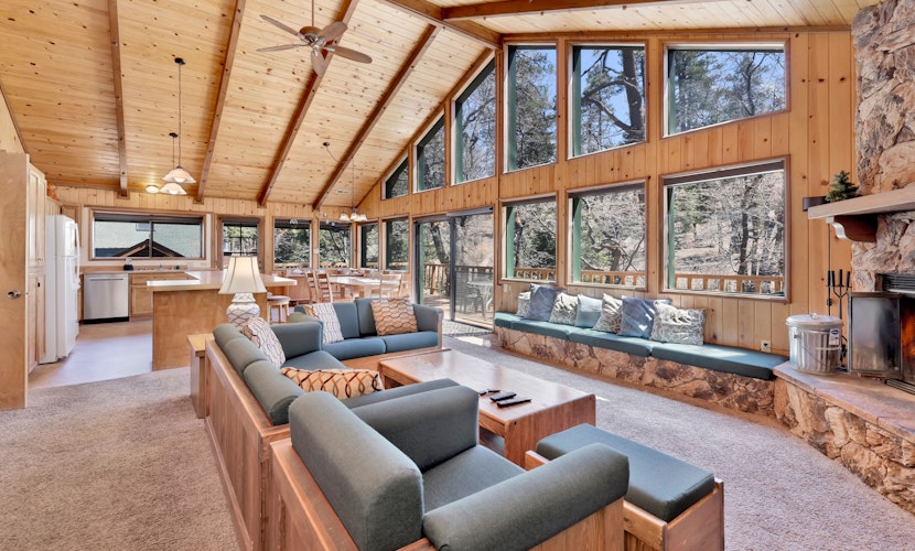 Wodehouse Mountain Family Retreat at Big Bear Lake