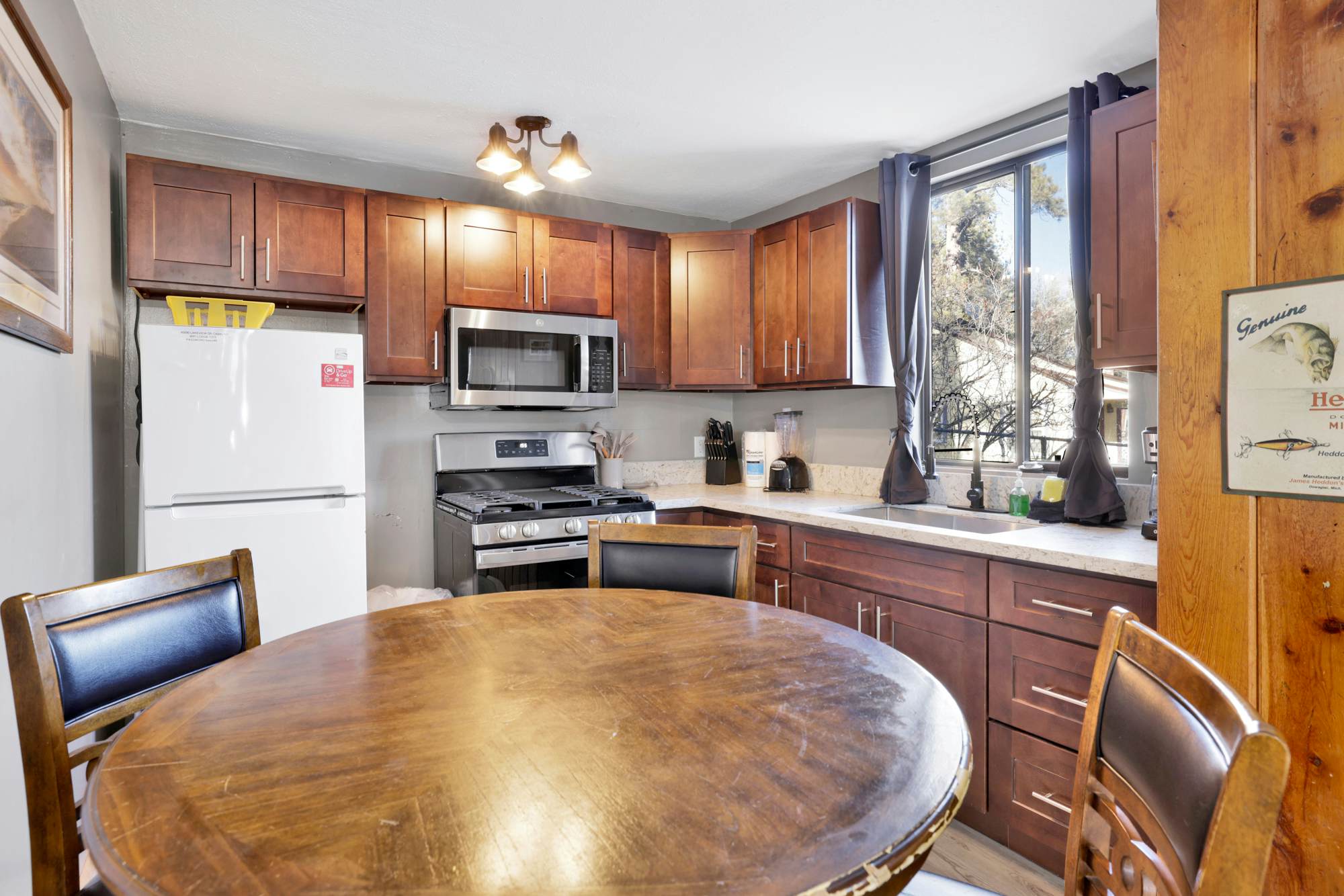 0450-Shore Acres Lodge  Unit 106 to Unit 111