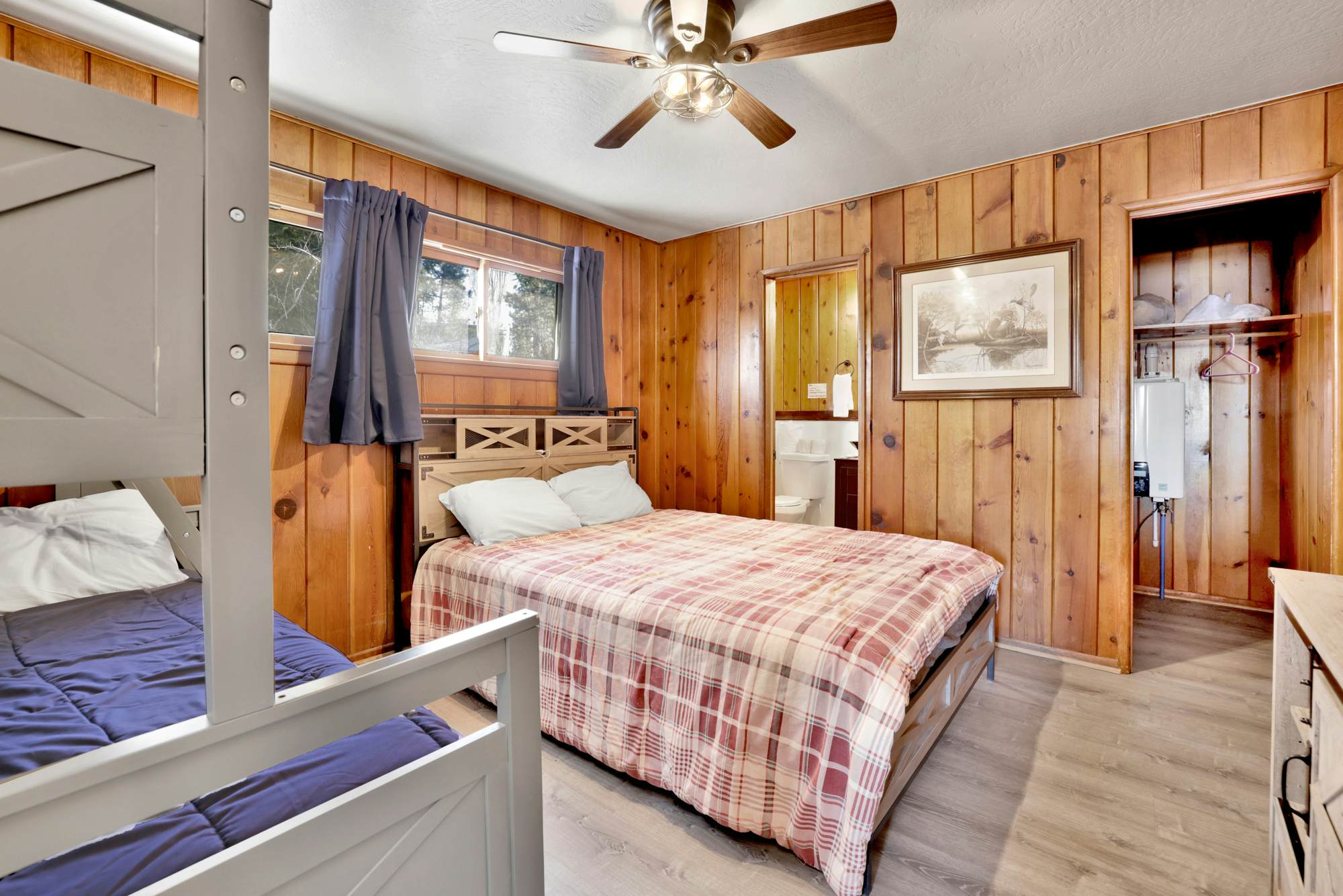 0450-Shore Acres Lodge  Unit 106 to Unit 111