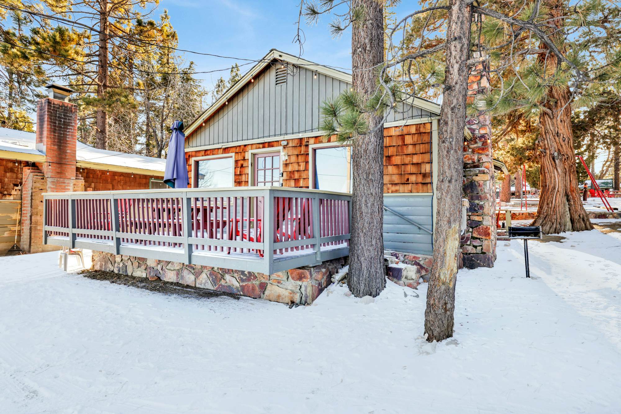 0450-Shore Acres Lodge  Unit 106 to Unit 111