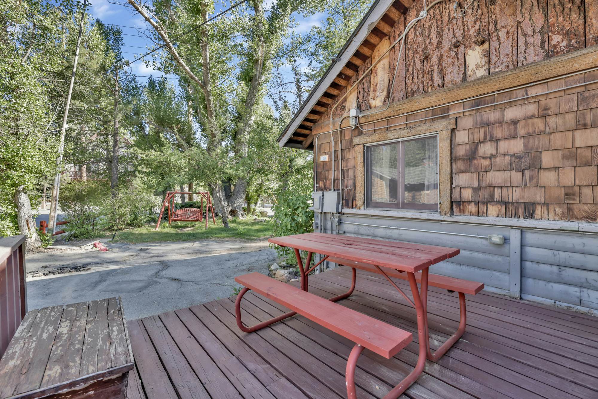 0452-Shore Acres Lodge Unit 100  to Unit 111