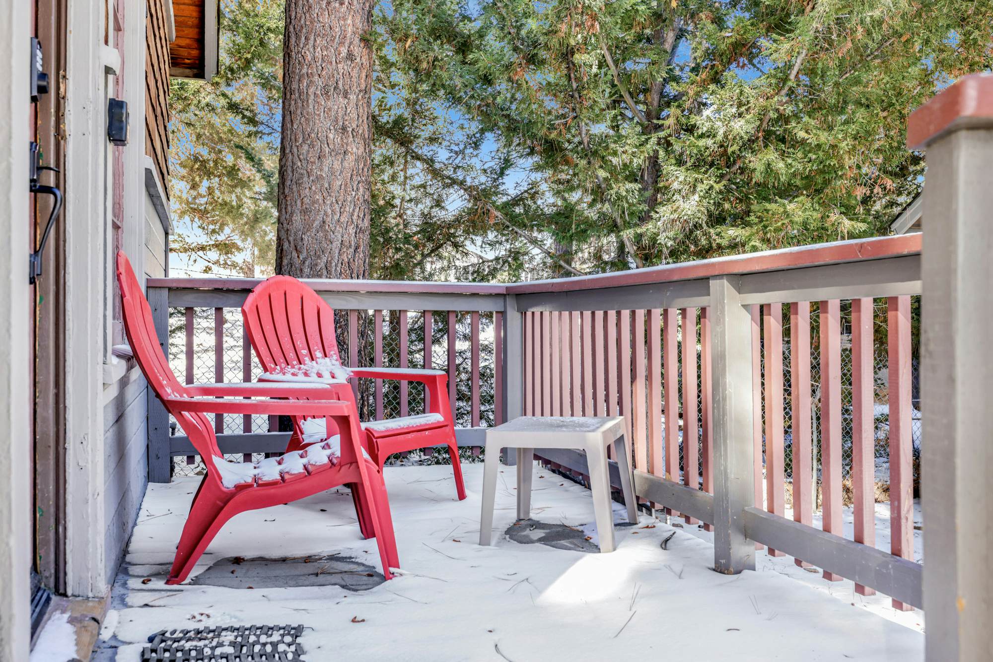 0452-Shore Acres Lodge Unit 100  to Unit 111