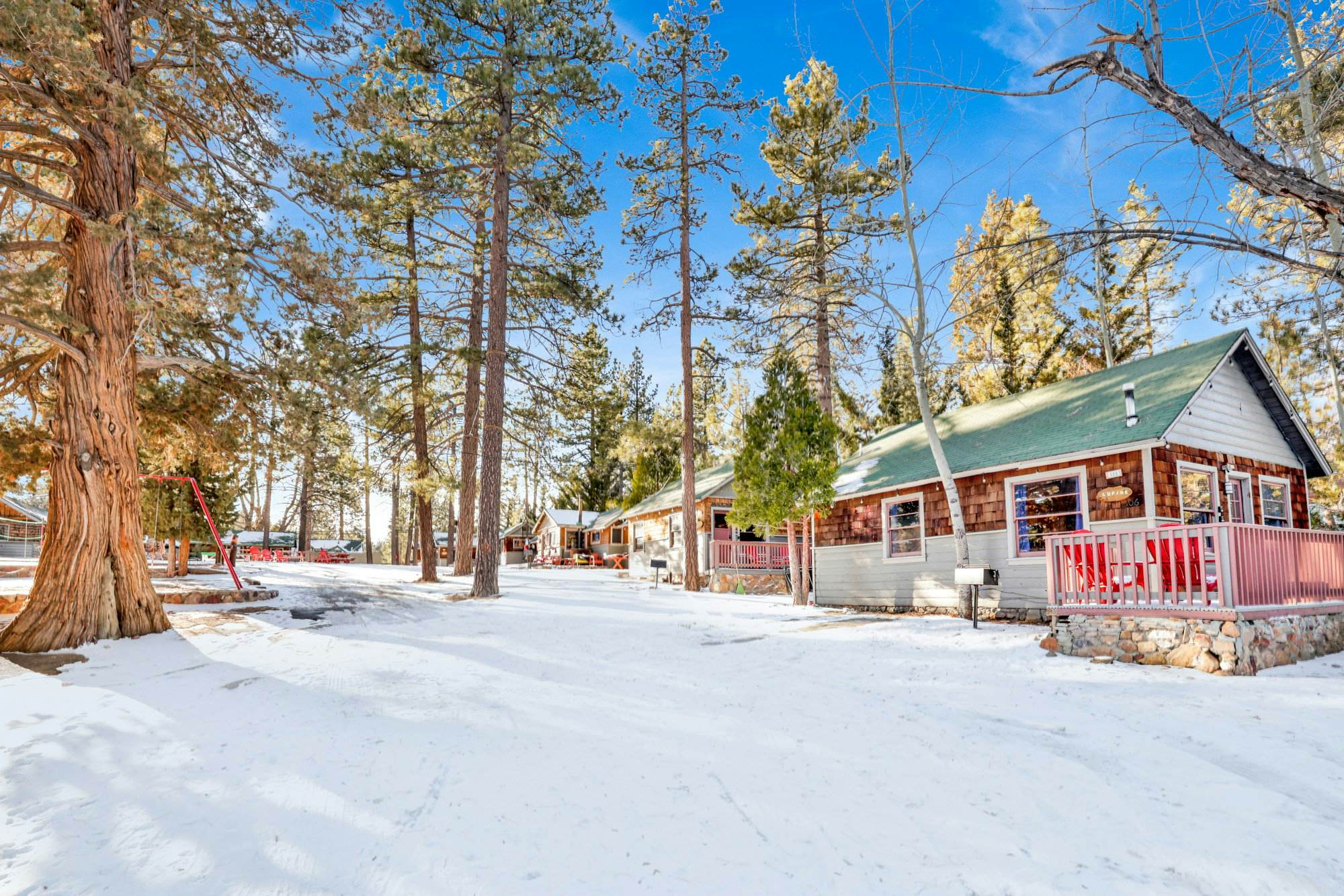 0452-Shore Acres Lodge Unit 100  to Unit 111