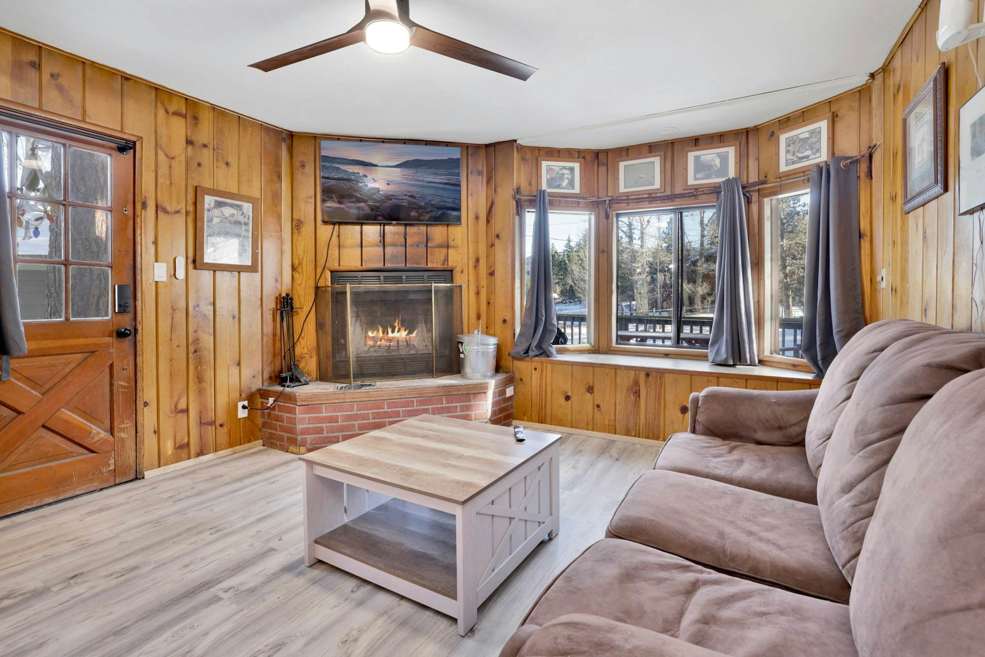 0452-Shore Acres Lodge Unit 100  to Unit 111