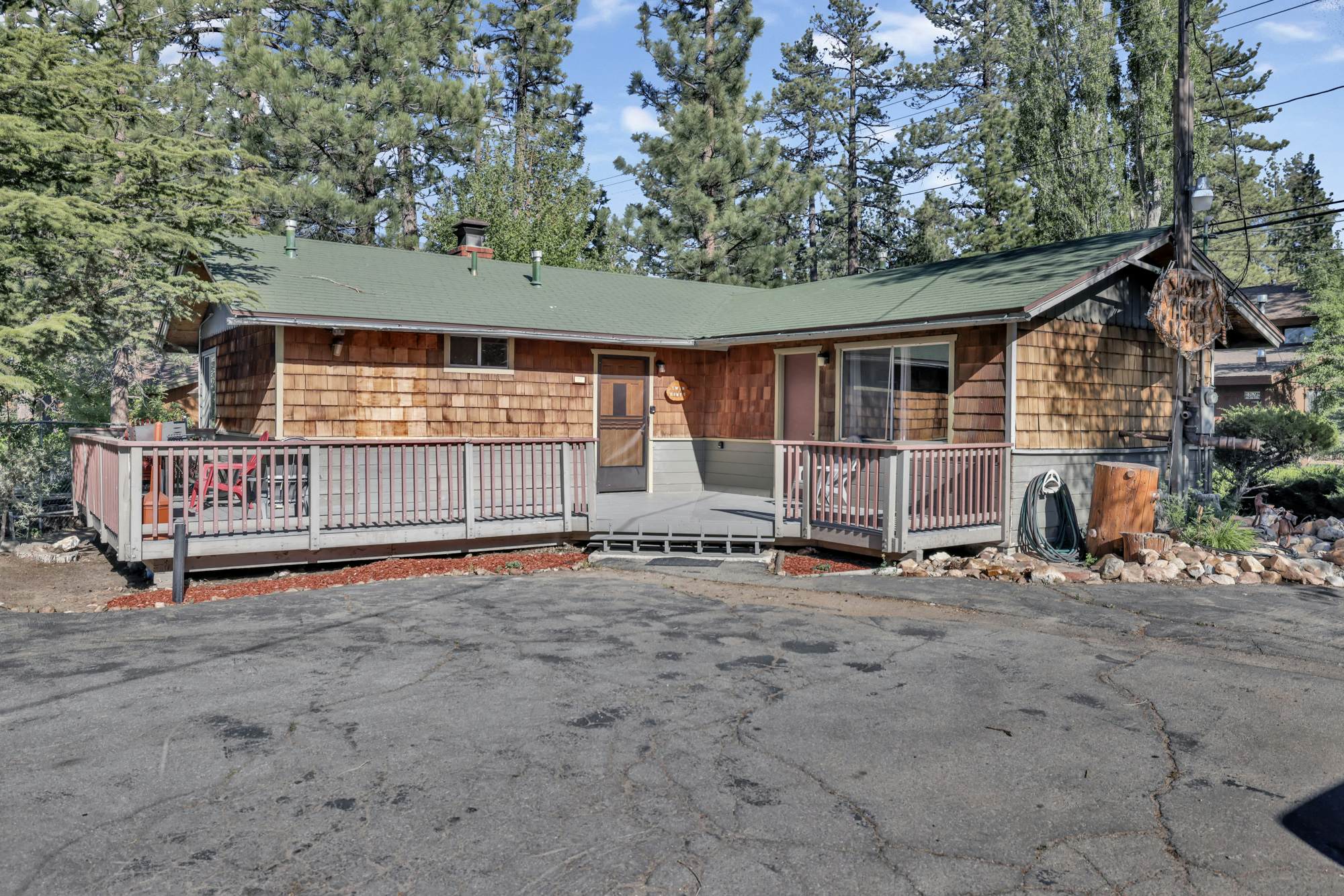 0452-Shore Acres Lodge Unit 100  to Unit 111