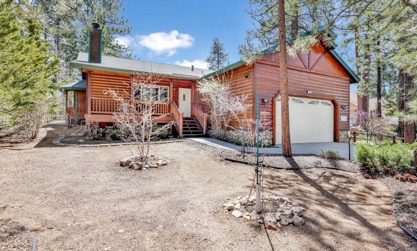 Aspen Grove Log Cabin at Big Bear Lake