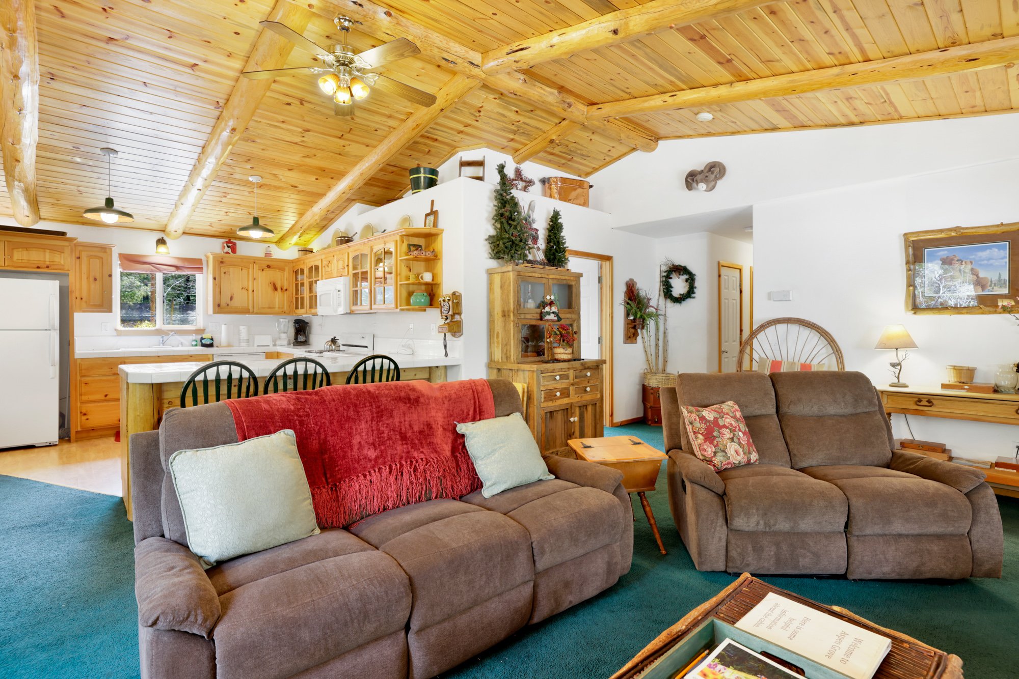 Aspen Grove Log Cabin at Big Bear Lake