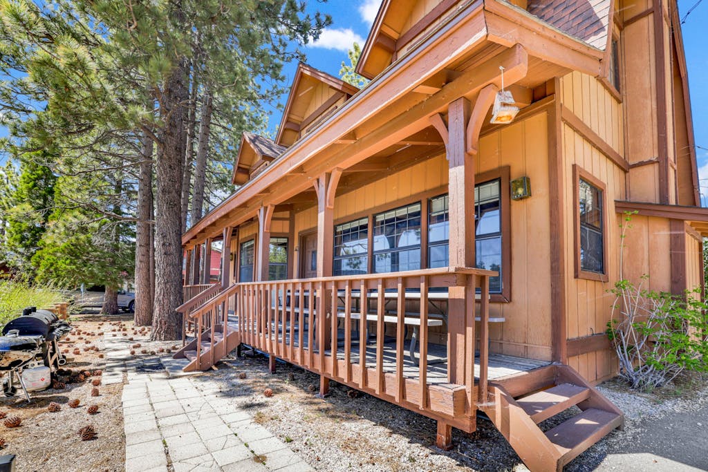 Breezy Two Lakeside Retreat at Big Bear Lake