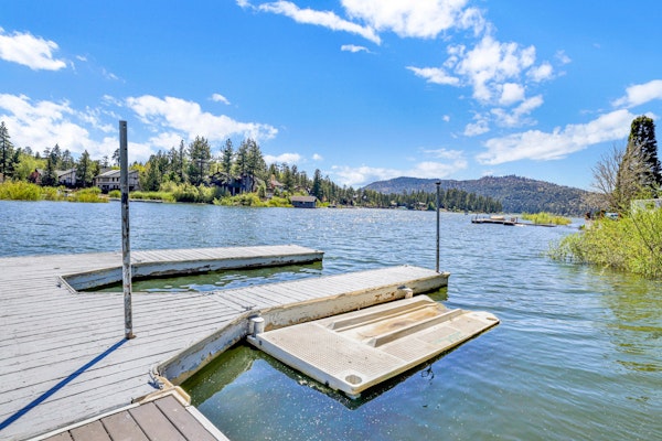 Breezy Two Lakeside Retreat at Big Bear Lake