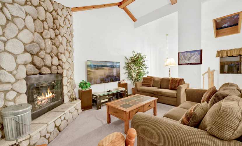 Modern 2BR/2.5BA Resort Condo: Attached Garage, Pond Views & Steps to Resort