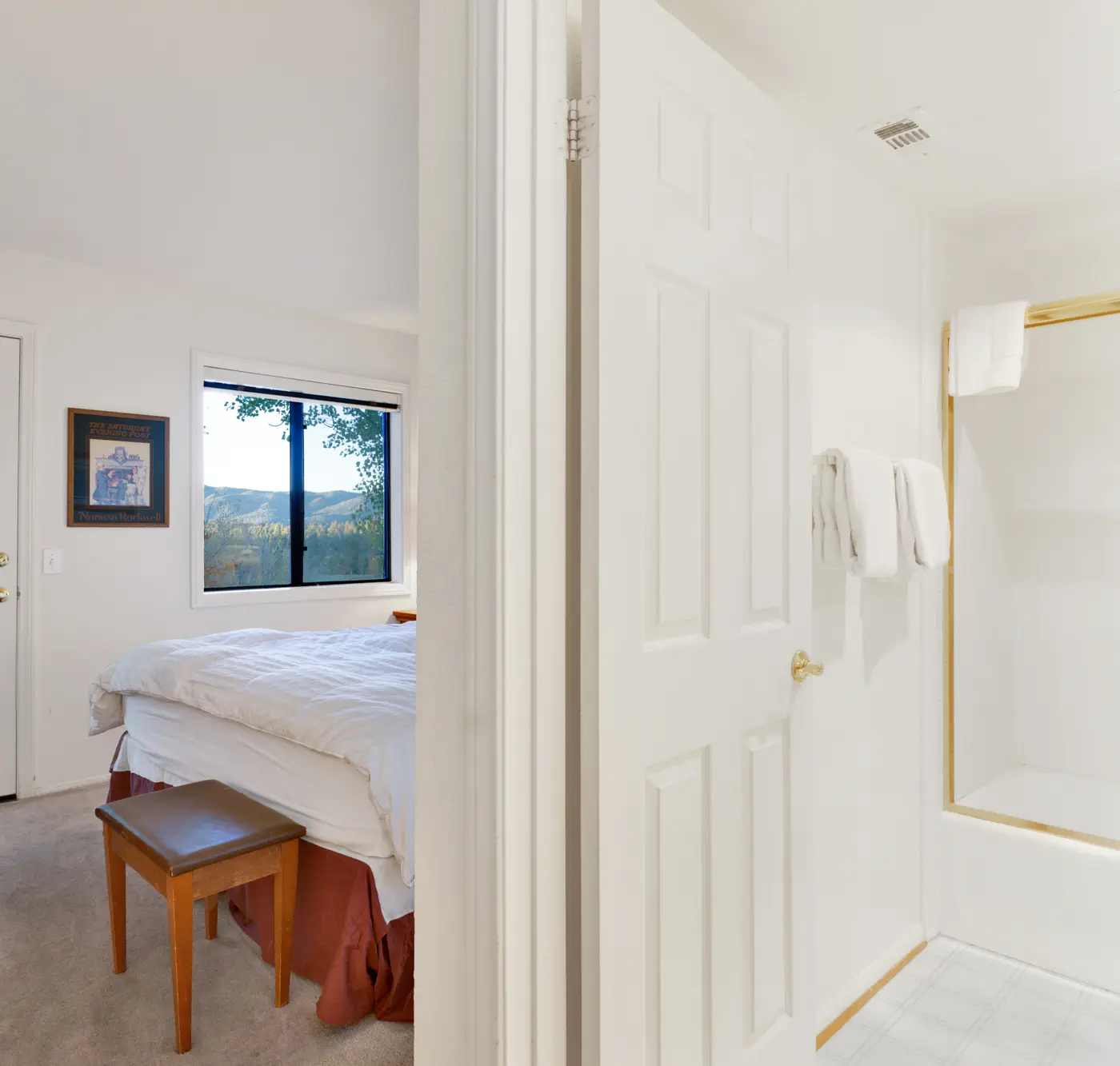 1218-Bear Golf Inn