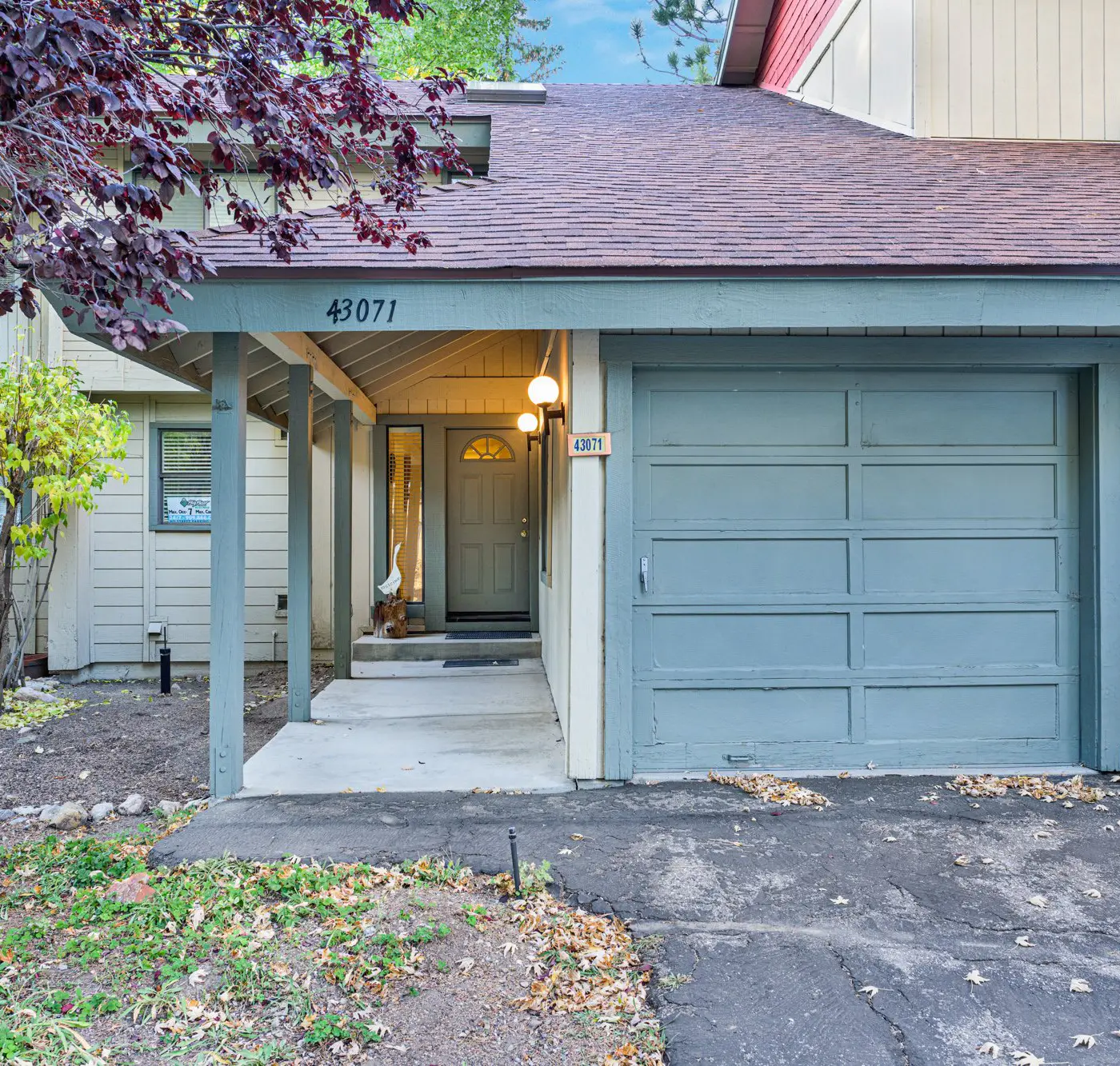 1218-Bear Golf Inn