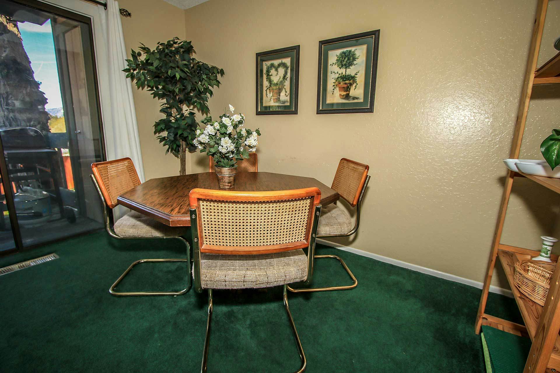 1417-Boulder Creek Condo