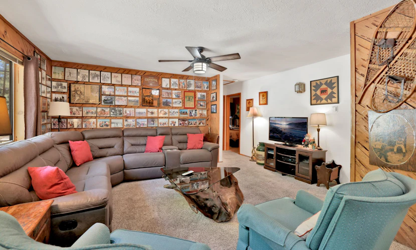 Popko's Place • Walk to Snow Summit | Skip Parking Fees, Minutes to Village & Lake