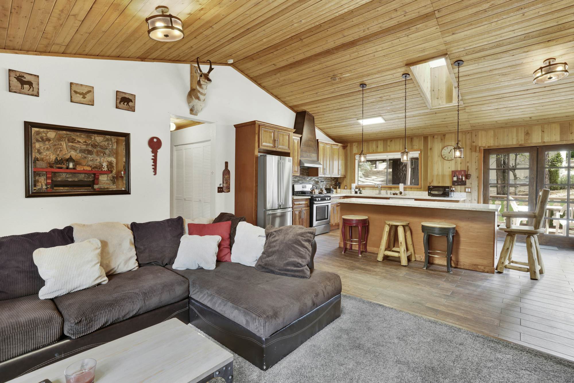 1454-Pines and Needles