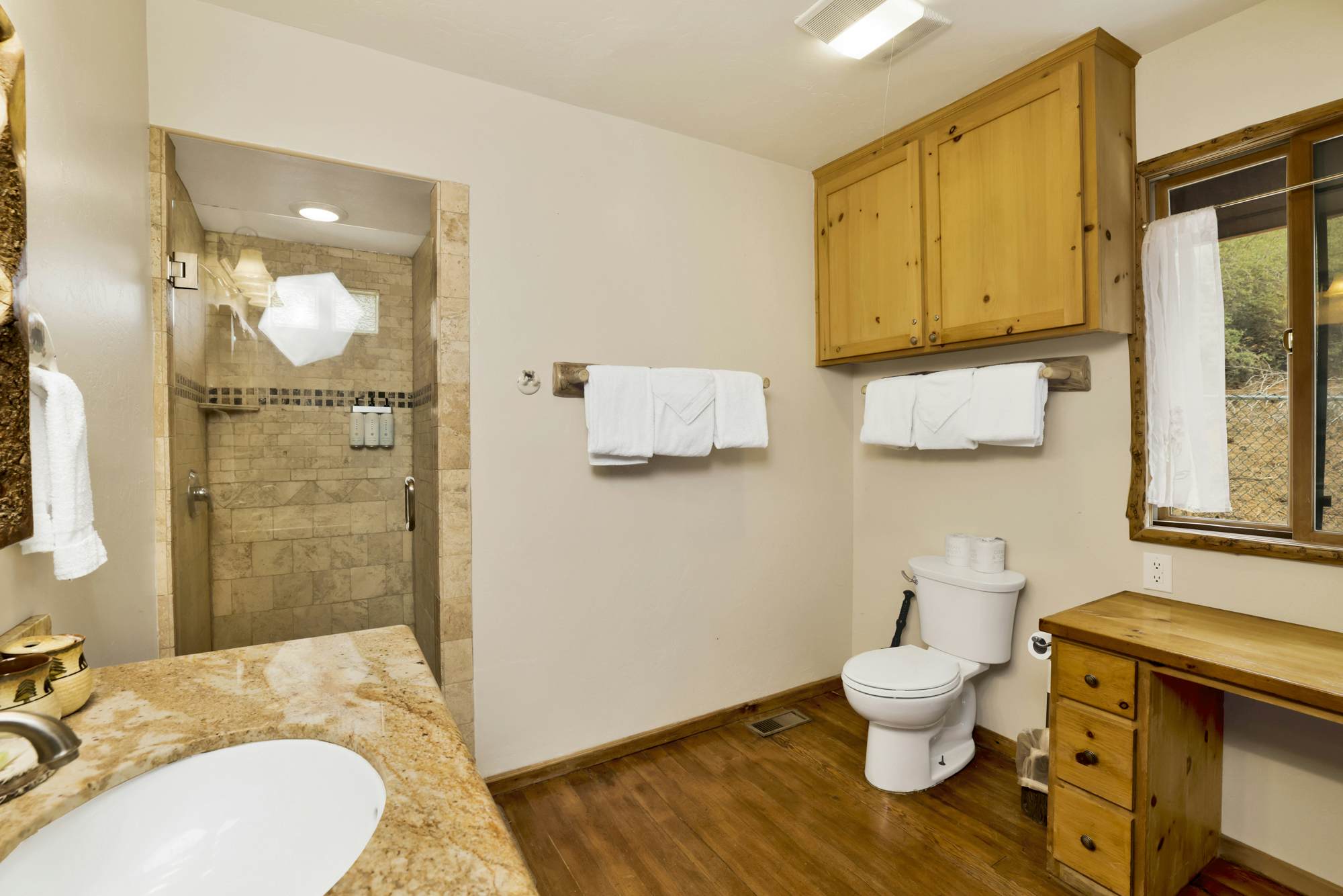 1494-Living Log Cabin