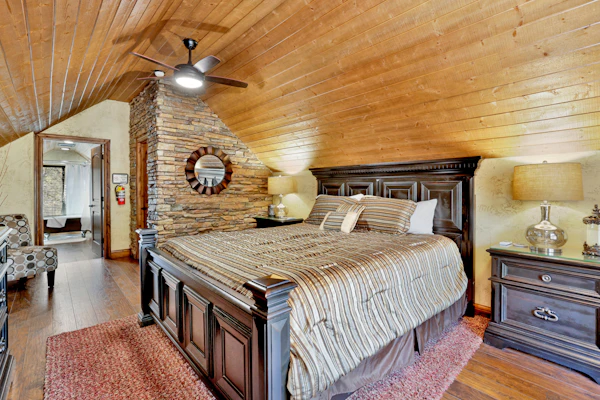 How Sweet It Is - Downtown Village Retreat at Big Bear