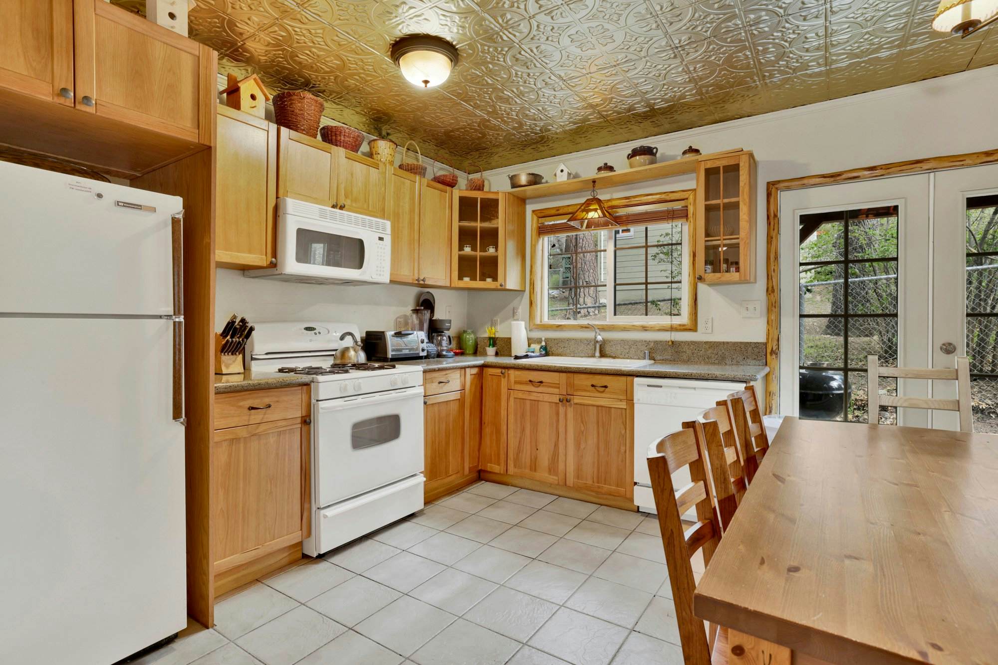 537-Nine Pines Lodge