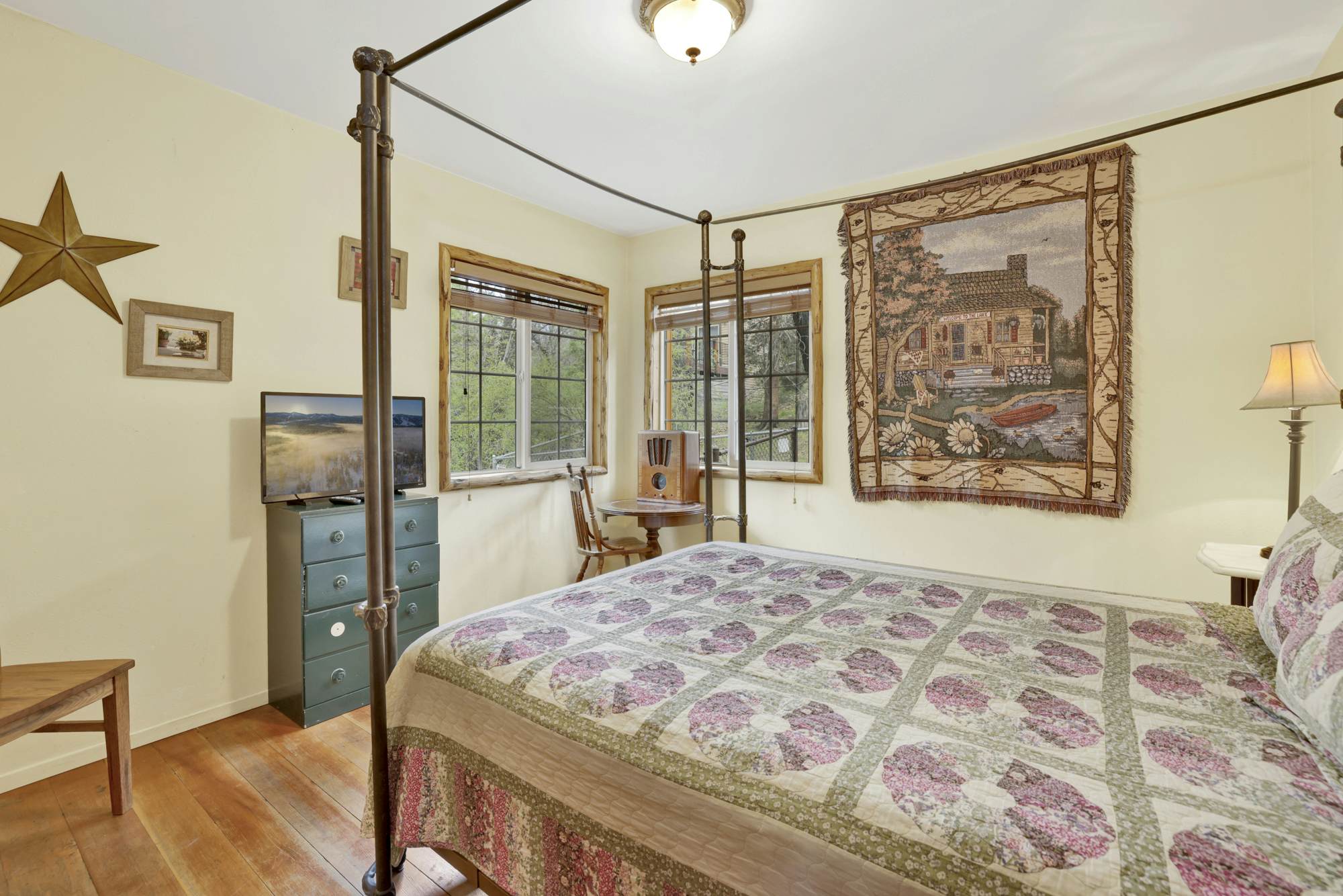 537-Nine Pines Lodge