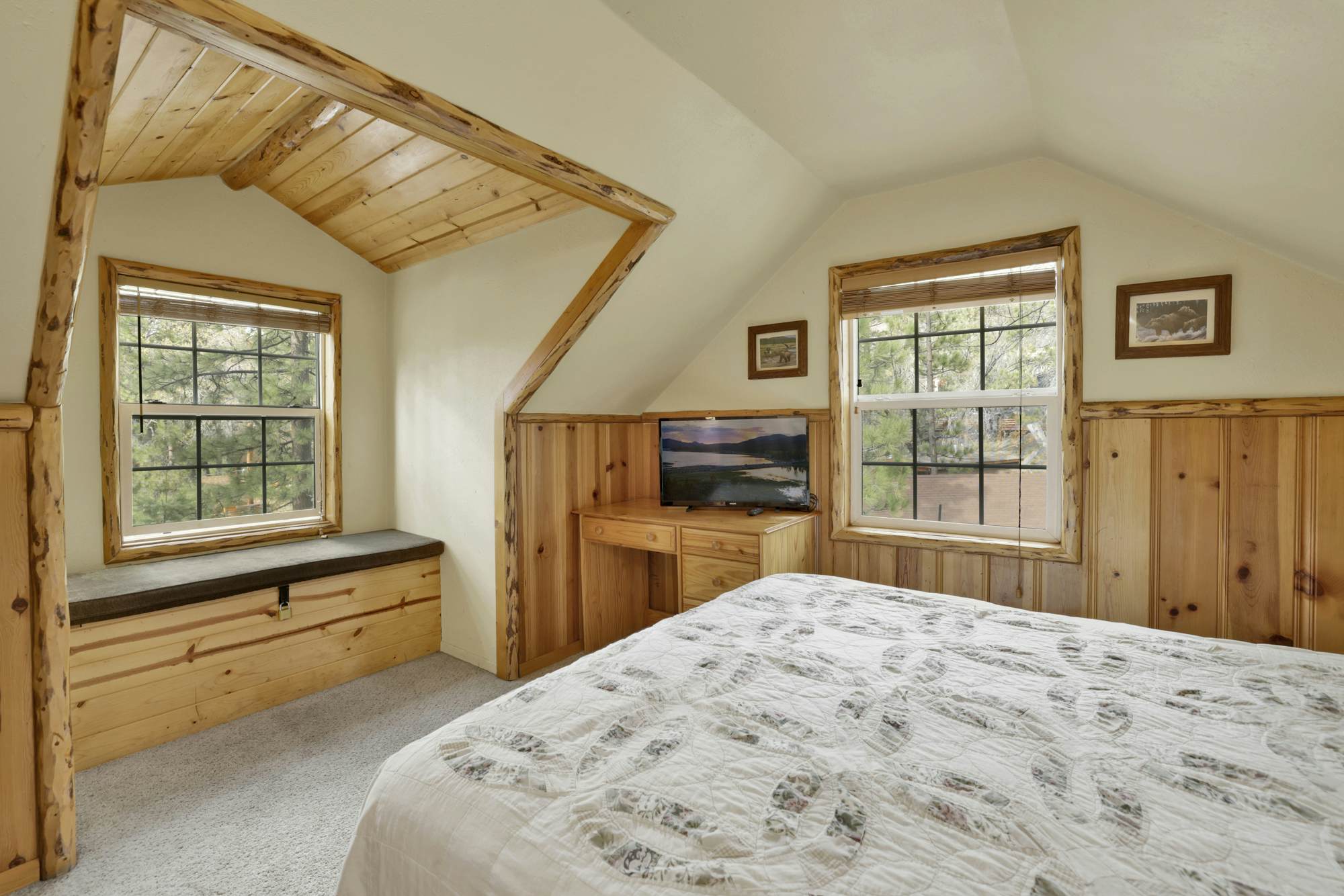 537-Nine Pines Lodge