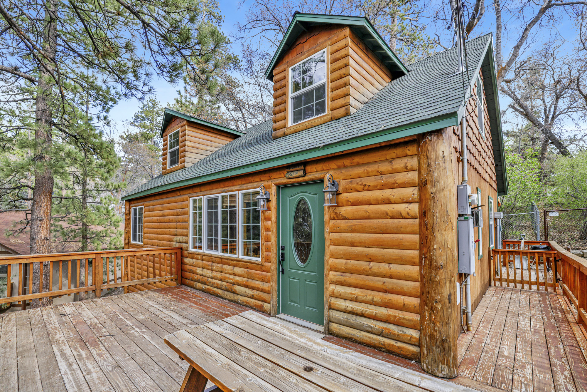 Nine Pines Lodge Retreat in the Pines at Big Bear