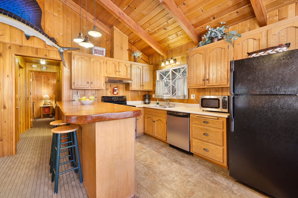 Cozy & Relaxing Oriole Cottage at Big Bear Lake