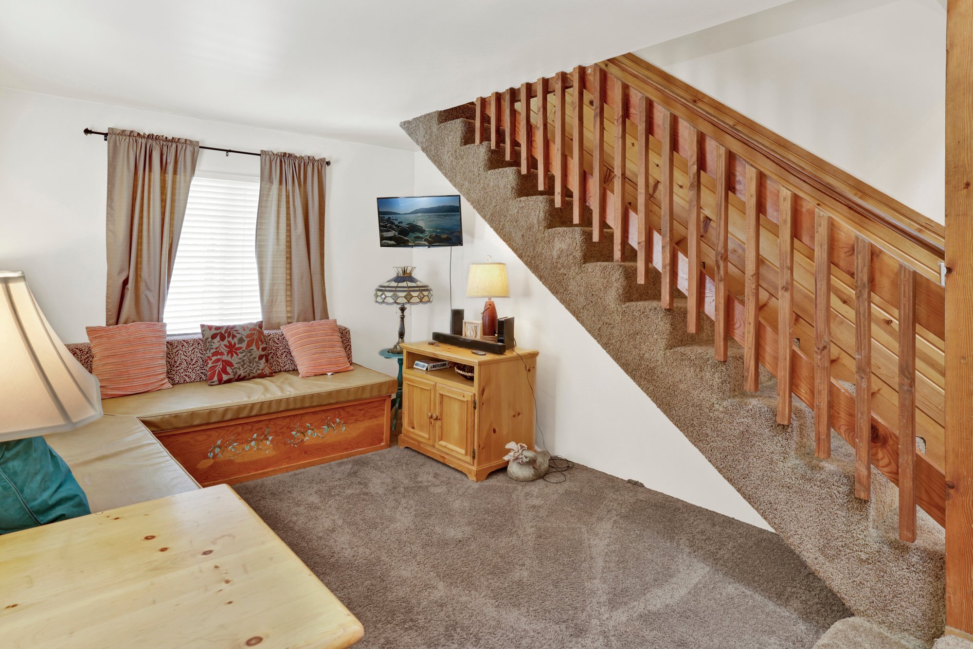 Life Of Riley Retreat at Big Bear w/ Hot Tub