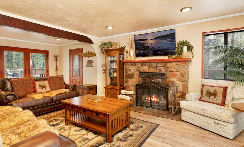 Swiss Delight Family Retreat w/ Hot Tub + Games