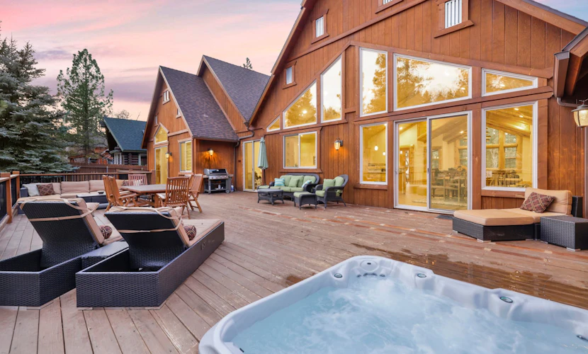 Luxury Heavenly Lodge Big Bear~ Hot Tub + Pool Table
