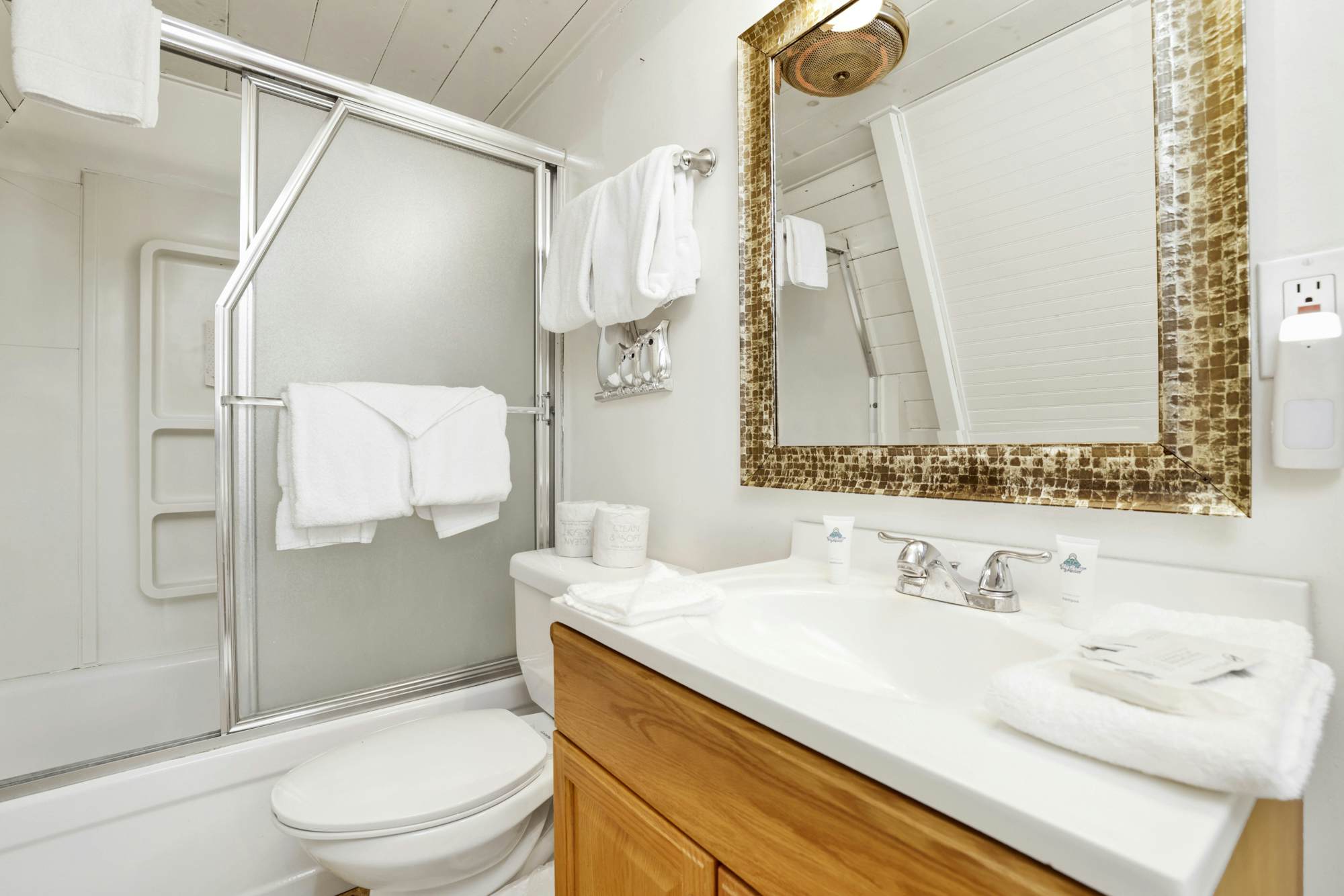 1800-Sunrise Cottage