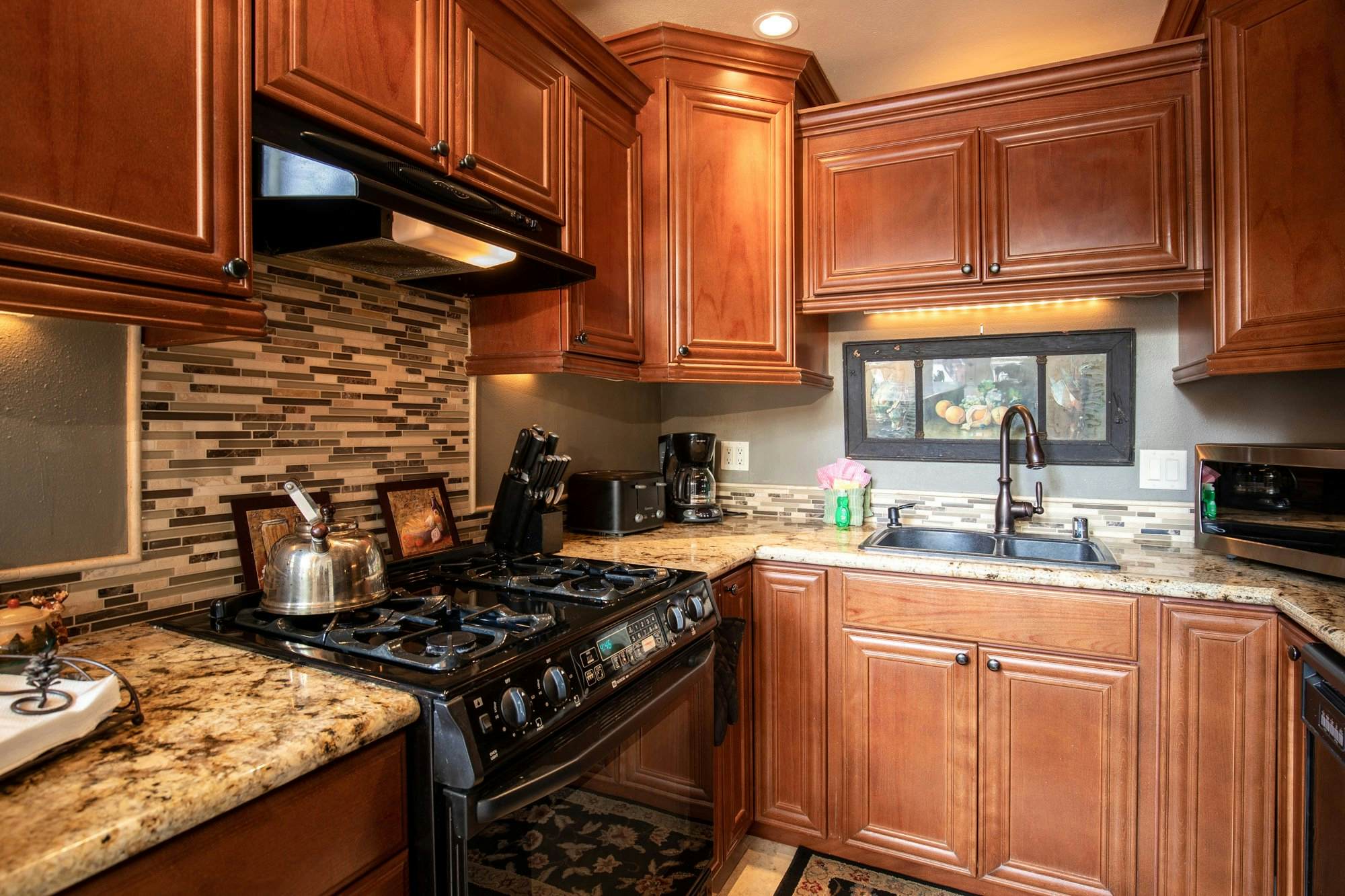 1807-Living the Dream