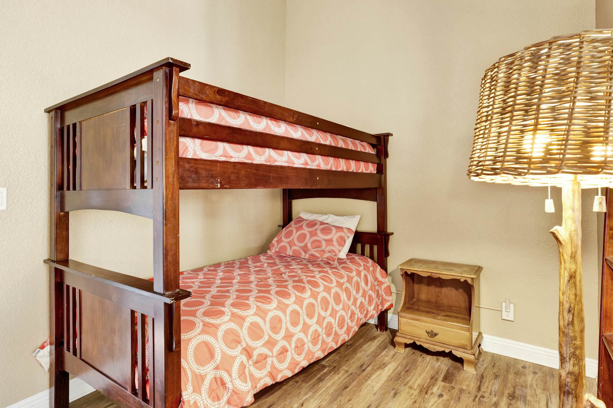 1826-Fawnskin Chalet