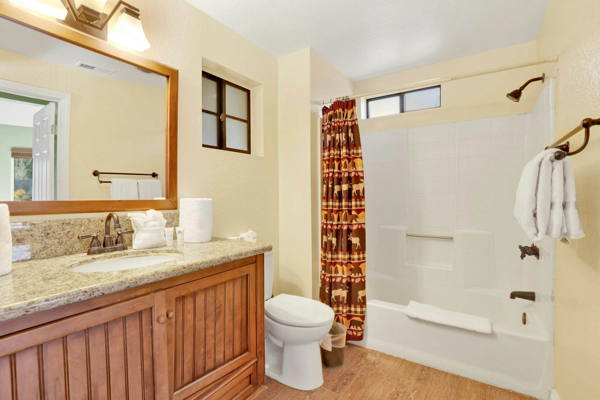 1826-Fawnskin Chalet