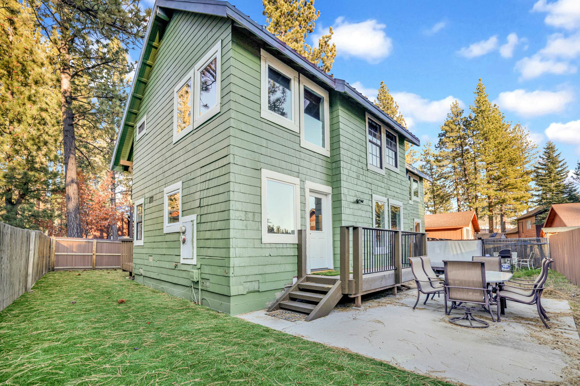 1826-Fawnskin Chalet